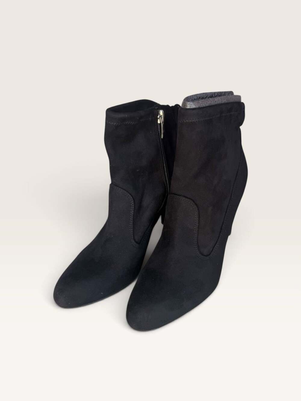 New Marc Fisher Justice2 Black Fabric Ankle Boots Size 8 M